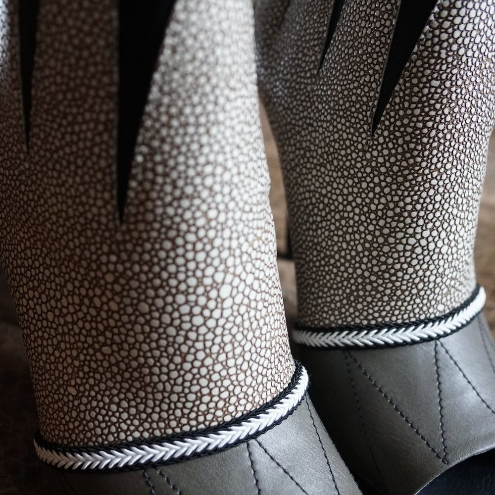 GX by Gwen Stefani Fumiko Army Green Bootie Sz 8 - Picture 12 of 14